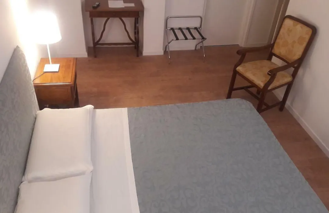 Il Grifo Camere e Suites-1